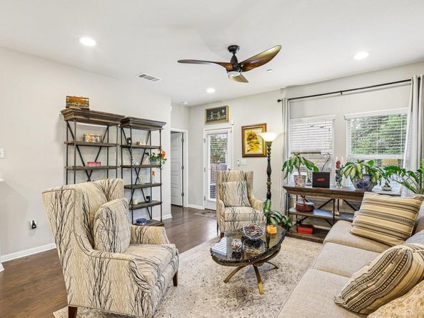2304 S Lakeline BLVD 273, Cedar Park TX 78613