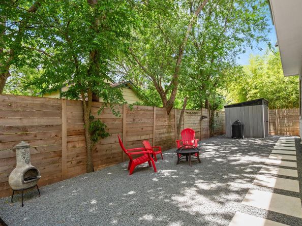 611 Gaylor ST 2, Austin TX 78752