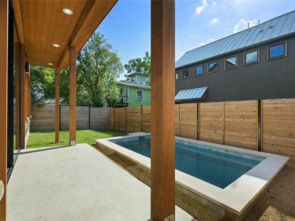1606 Cedar Ave A, Austin TX 78702