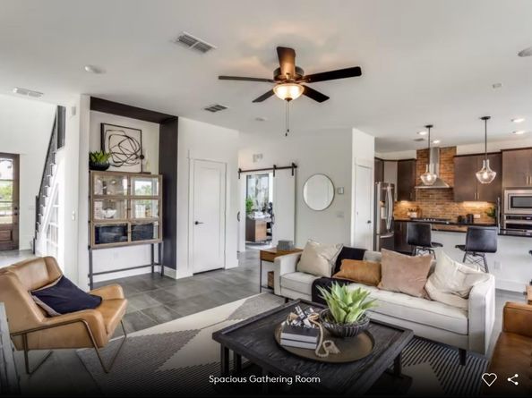 121 Ventura DR, Liberty Hill TX 78642