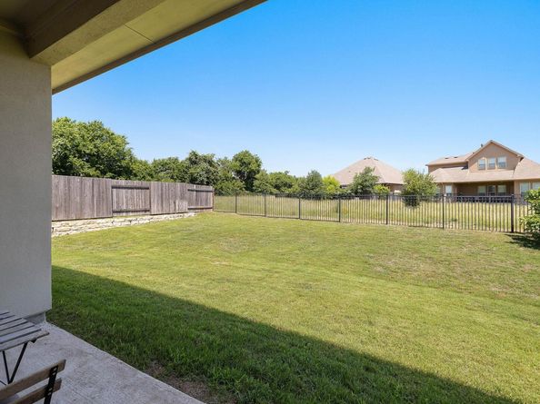 5012 Yucca Bloom DR, Georgetown TX 78626