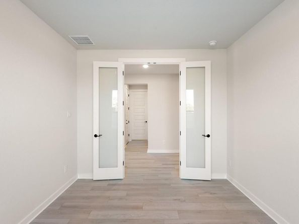 400 Bear Paw Run, Georgetown TX 78628