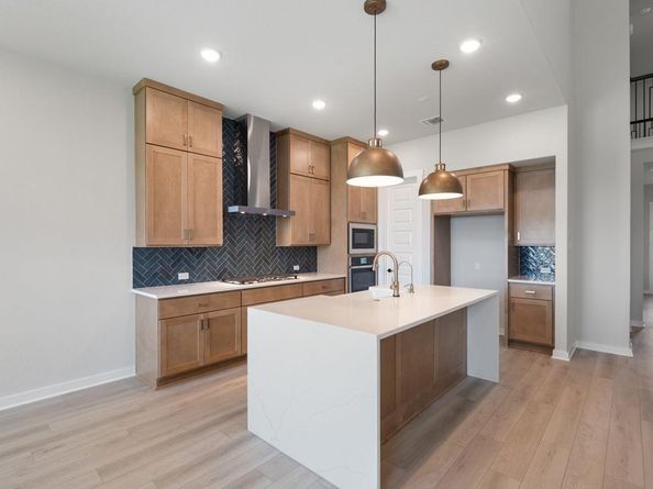 400 Bear Paw Run, Georgetown TX 78628