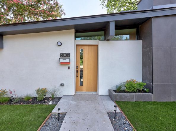 3007 Village DR, Austin TX 78731