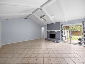 1301 S Meadows DR, Austin TX 78758