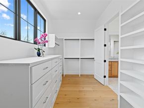 2526 Spring LN, Austin TX 78703