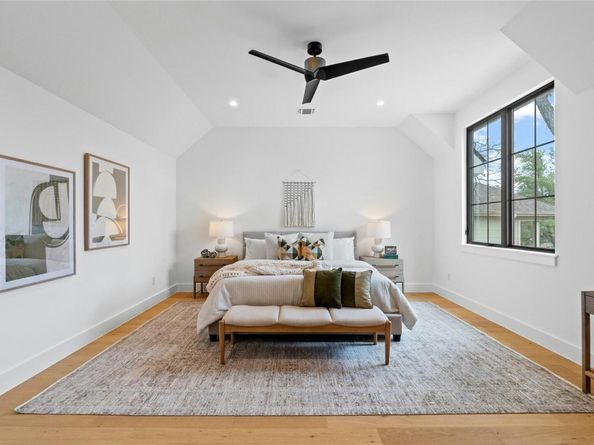 2526 Spring LN, Austin TX 78703