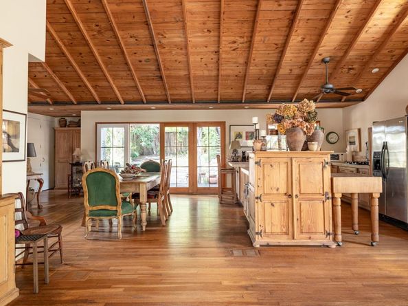2410 Dormarion LN, Austin TX 78703