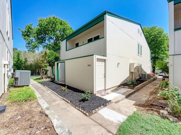 6718 Silvermine DR 804, Austin TX 78736