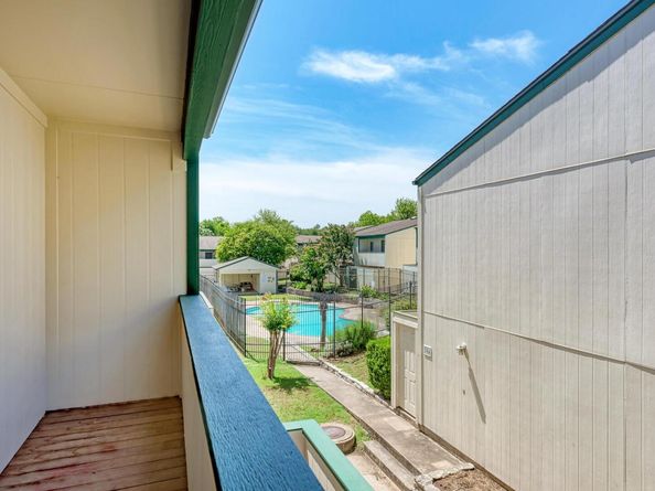 6718 Silvermine DR 804, Austin TX 78736