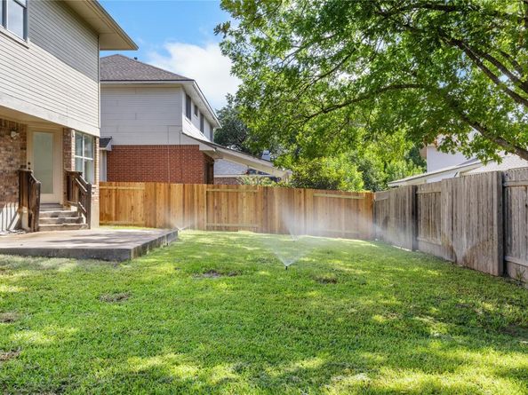 1872 Dapplegrey LN, Austin TX 78727
