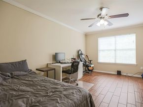 501 W 26th ST 312, Austin TX 78705