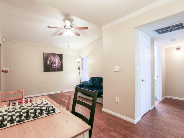 501 W 26th ST 312, Austin TX 78705