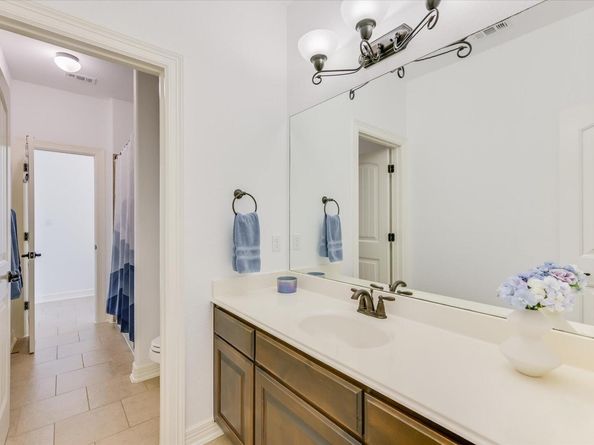 7609 Lazy River CV, Austin TX 78730