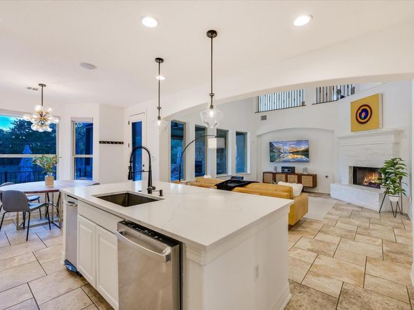 7609 Lazy River CV, Austin TX 78730
