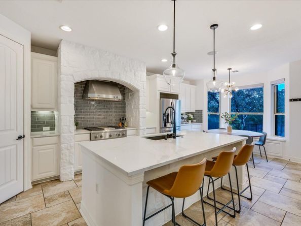 7609 Lazy River CV, Austin TX 78730