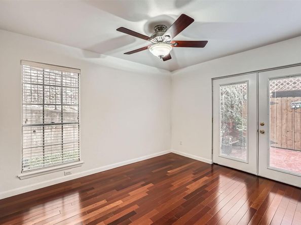 6609 Valleyside RD, Austin TX 78731