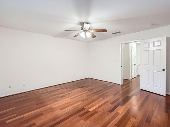6609 Valleyside RD, Austin TX 78731