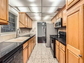 6609 Valleyside RD, Austin TX 78731