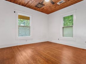 1704 Singleton Ave, Austin TX 78702