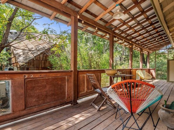 1704 Singleton Ave, Austin TX 78702