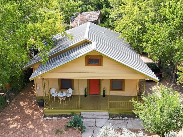 1704 Singleton Ave, Austin TX 78702