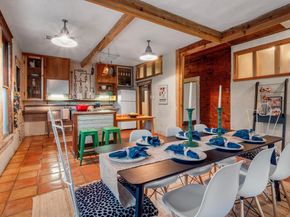 1704 Singleton Ave, Austin TX 78702