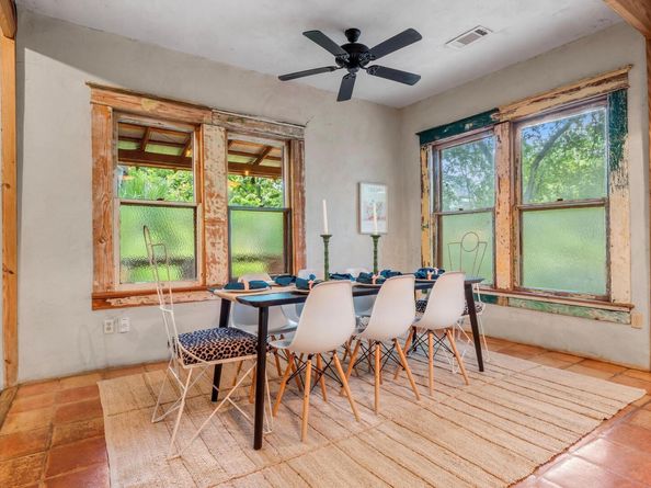 1704 Singleton Ave, Austin TX 78702
