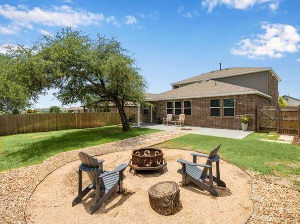 1324 Eagle Ray ST, Leander TX 78641