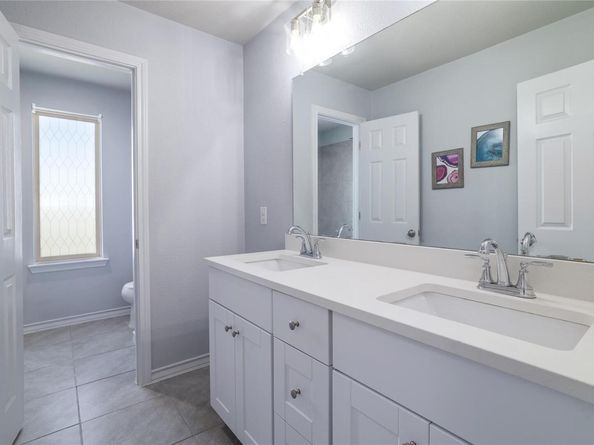 1324 Eagle Ray ST, Leander TX 78641