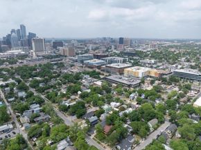 1304 E 2nd ST, Austin TX 78702