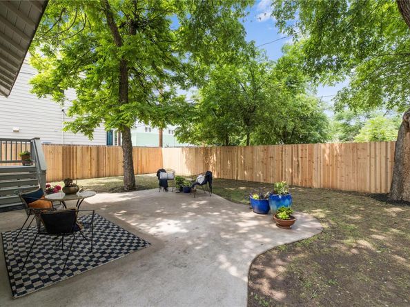 1304 E 2nd ST, Austin TX 78702