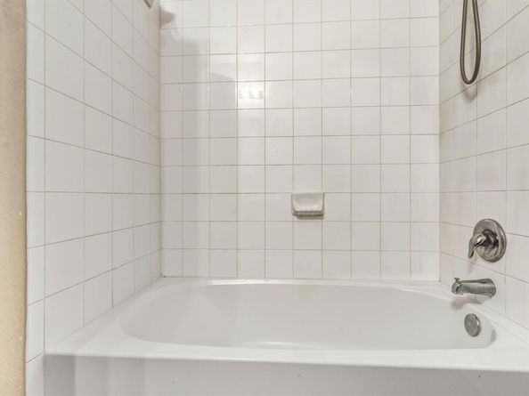 449 Galway Bay LN, Georgetown TX 78626