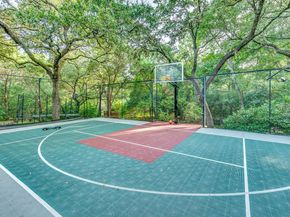 2601 Buckminister CT, Austin TX 78746