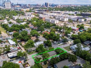 111 Adam L Chapa Sr ST, Austin TX 78702