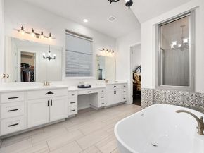 416 Texon DR, Liberty Hill TX 78642