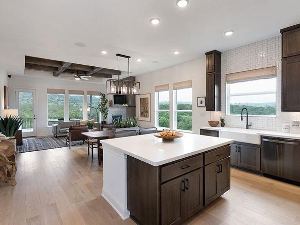 9705 Boathouse DR, Austin TX 78744