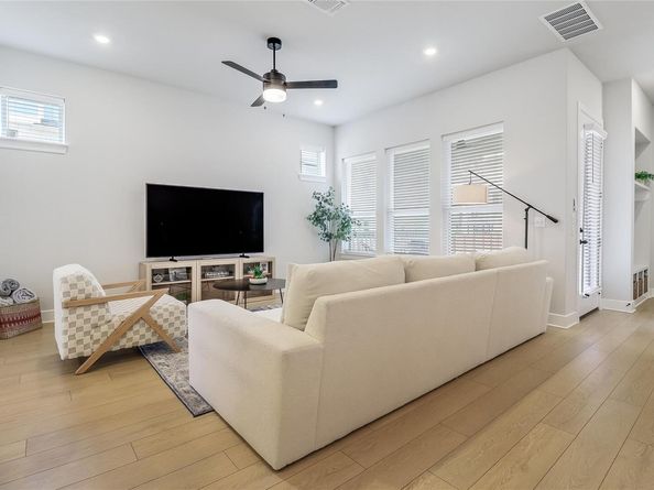 6006 Rangeland RD, Austin TX 78747