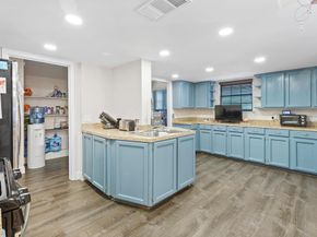 512 Bramble DR, Austin TX 78745