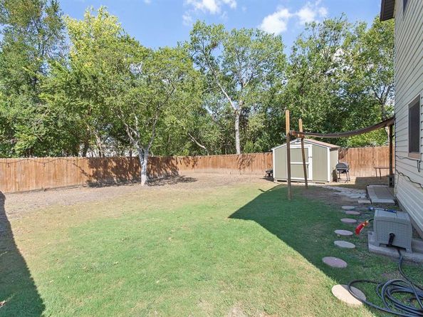 512 Bramble DR, Austin TX 78745