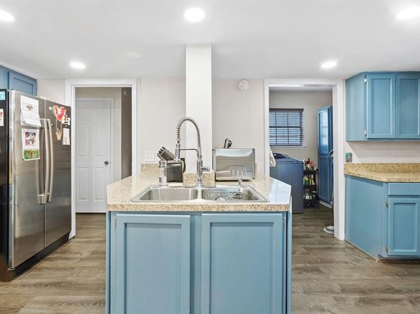 512 Bramble DR, Austin TX 78745