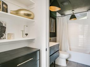 4802 Gladeview DR 2, Austin TX 78745