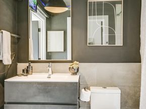 4802 Gladeview DR 2, Austin TX 78745