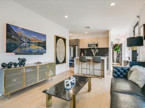 4802 Gladeview DR 2, Austin TX 78745