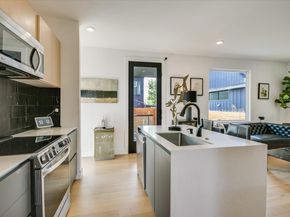 4802 Gladeview DR 2, Austin TX 78745