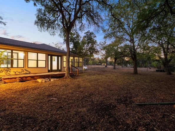 2504 Lark Glen LN, Austin TX 78748