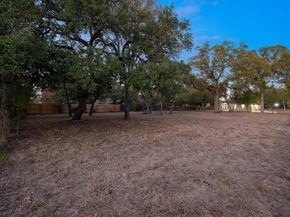 2504 Lark Glen LN, Austin TX 78748