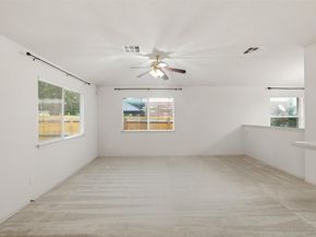 1612 Darjeeling DR, Pflugerville TX 78660