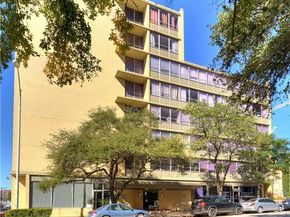 1800 Lavaca ST A806, Austin TX 78701