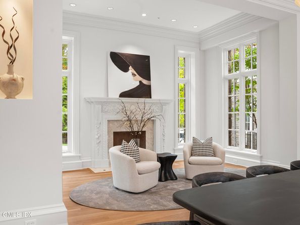 119 Proprietors Crossing, New Canaan CT 06840